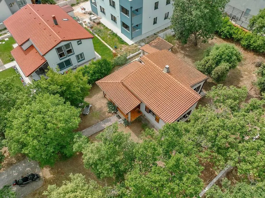 Ferienhaus Lucky Day Pula 0*,  Croatia